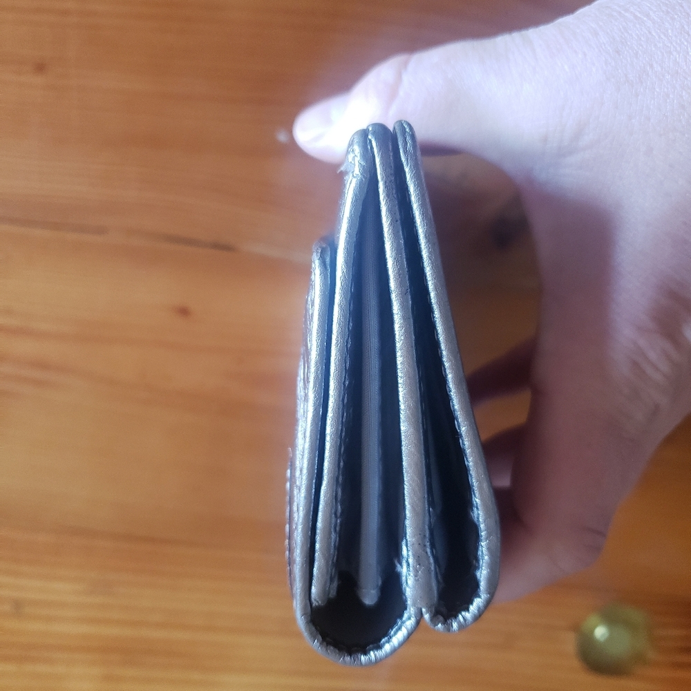 FOSSIL Genuine Leather Wallet - Picture 6 of 9